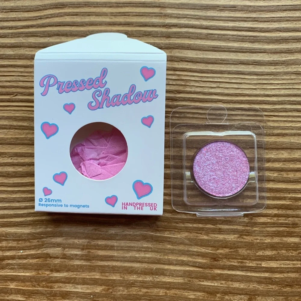 Pastel Roses UK brand new